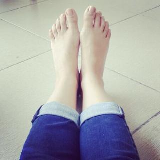 Zara Yilmaz feet photo 8