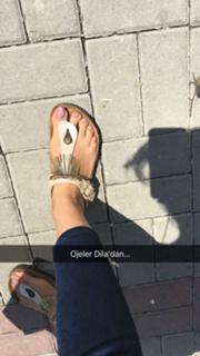 Zara Yilmaz feet photo 2