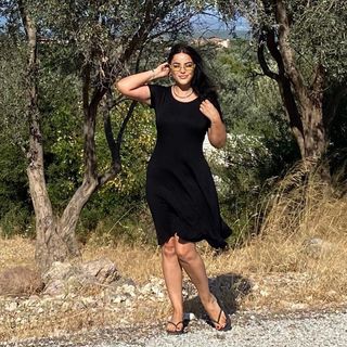 Zara Yilmaz feet photo 11