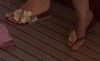 Zara Yilmaz feet photo 14