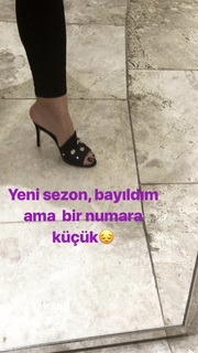 Zara Yilmaz feet photo 8