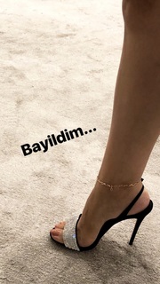 Zara Yilmaz feet photo 4