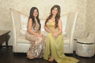 Zareen Khan feet photo thumbnail