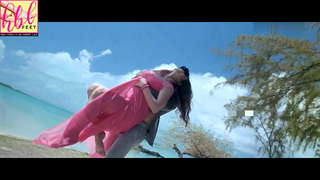 Zareen Khan feet photo thumbnail