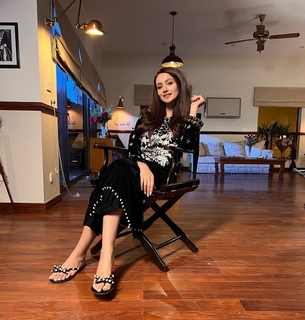 Zarnish feet photo 5