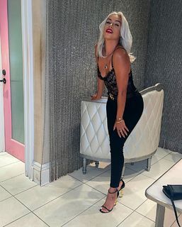 Zashia Monique Santiago feet photo 1