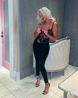 Zashia Monique Santiago feet photo 20