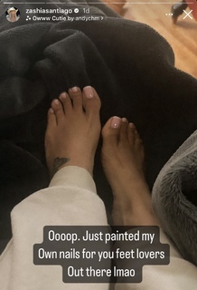 Zashia Monique Santiago feet photo 12