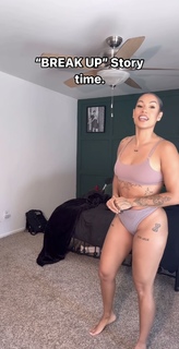 Zashia Monique Santiago feet photo 16
