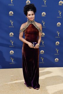 Zazie Beetz feet photo thumbnail