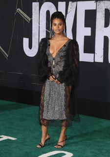 Zazie Beetz feet photo thumbnail