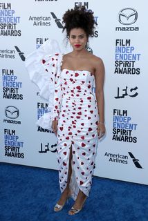 Zazie Beetz feet photo thumbnail