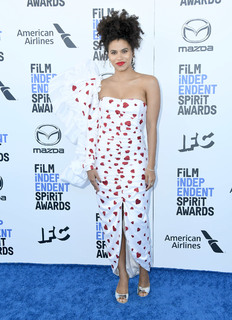 Zazie Beetz feet photo thumbnail