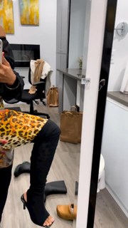 Zazie Beetz feet photo thumbnail