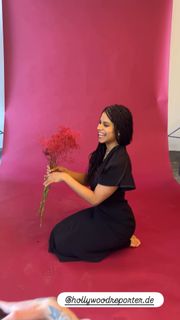 Zazie Beetz feet photo 15