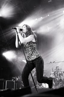 Zazie feet photo 8