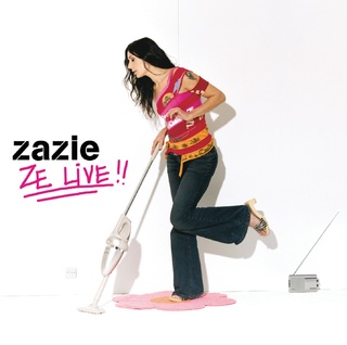 Zazie feet photo 15