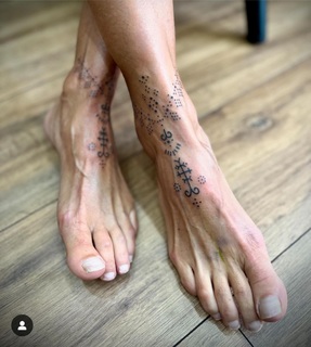 Zazie feet photo 10