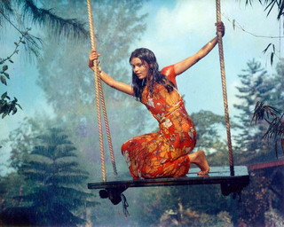 Zeenat Aman feet photo 18