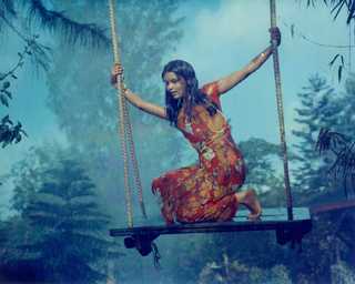 Zeenat Aman feet photo 7