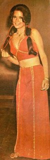 Zeenat Aman feet photo 6