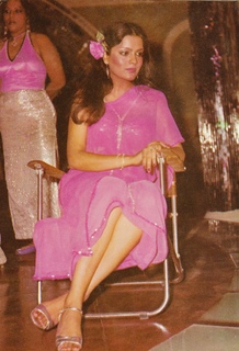Zeenat Aman feet photo 16