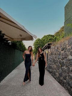 Zehra Günes feet photo thumbnail