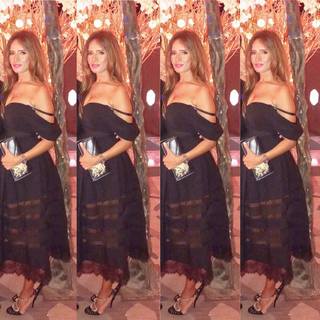 Zeina feet photo thumbnail