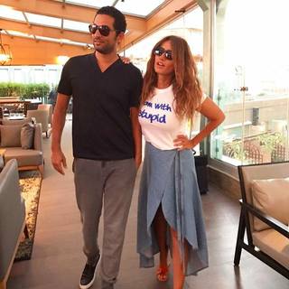 Zeina feet photo thumbnail