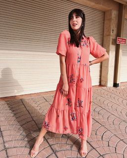 Zeina Makki feet photo 3