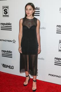Zelda Williams feet photo 7