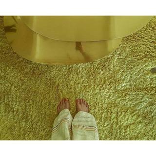 Zella Day feet photo thumbnail