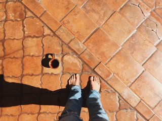 Zella Day feet photo thumbnail