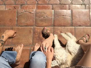 Zella Day feet photo thumbnail