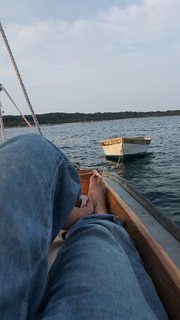 Zella Day feet photo thumbnail
