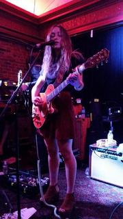 Zella Day feet photo thumbnail