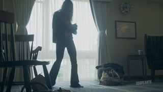 Zella Day feet photo thumbnail