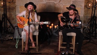 Zella Day feet photo thumbnail