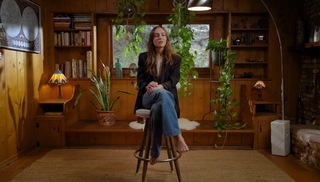 Zella Day feet photo thumbnail