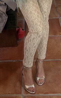 Zella Day feet photo 5