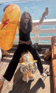 Zella Day feet photo 3