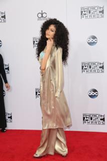 Zendaya feet photo thumbnail