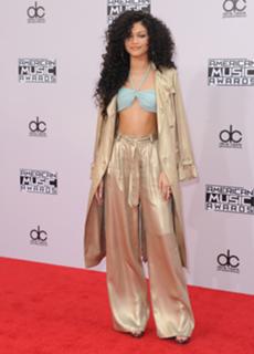 Zendaya feet photo thumbnail