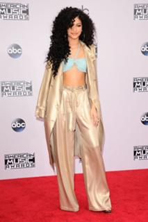 Zendaya feet photo thumbnail