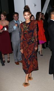 Zendaya feet photo thumbnail