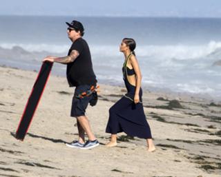 Zendaya feet photo thumbnail