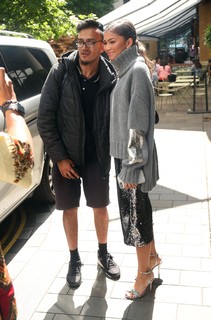 Zendaya feet photo thumbnail