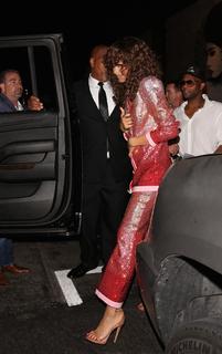 Zendaya feet photo thumbnail