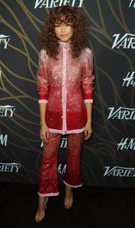 Zendaya feet photo thumbnail