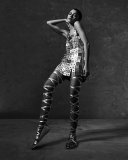 Zendaya feet photo thumbnail